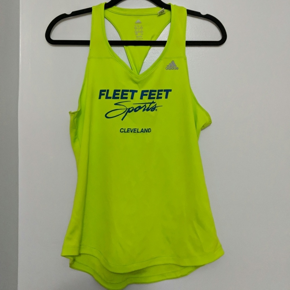 Athletic tank top